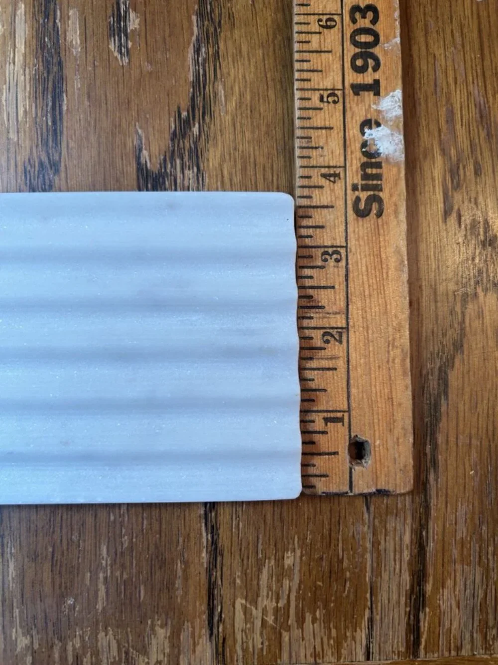 Fluted White Marble Soap Dish